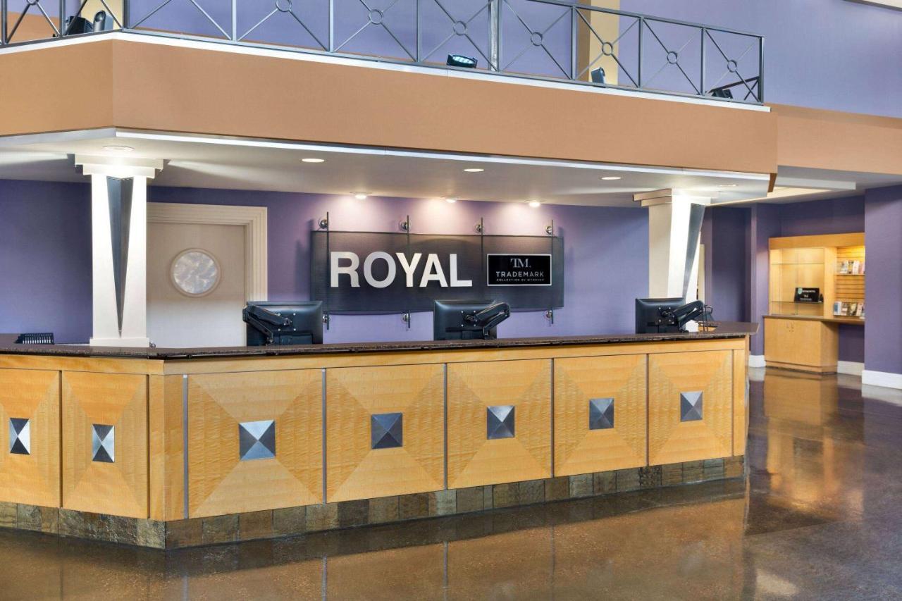 埃德蒙顿机场皇家酒店-温德姆商标系列 勒杜克 外观 照片